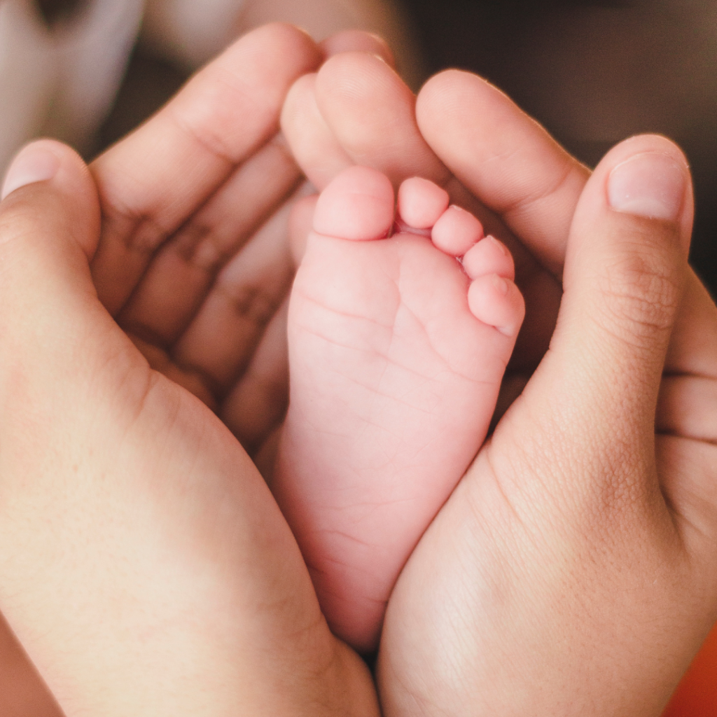 baby feet picture