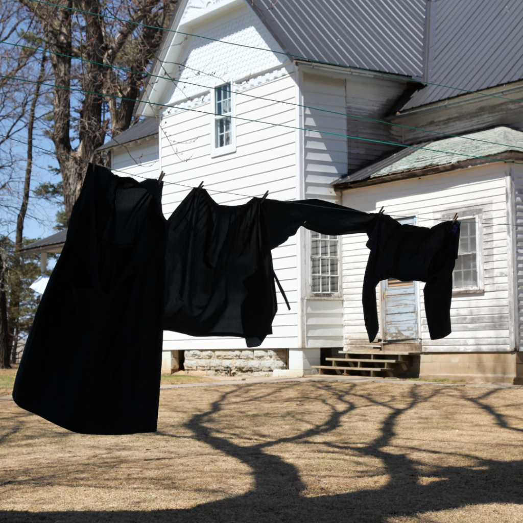 boy amish names