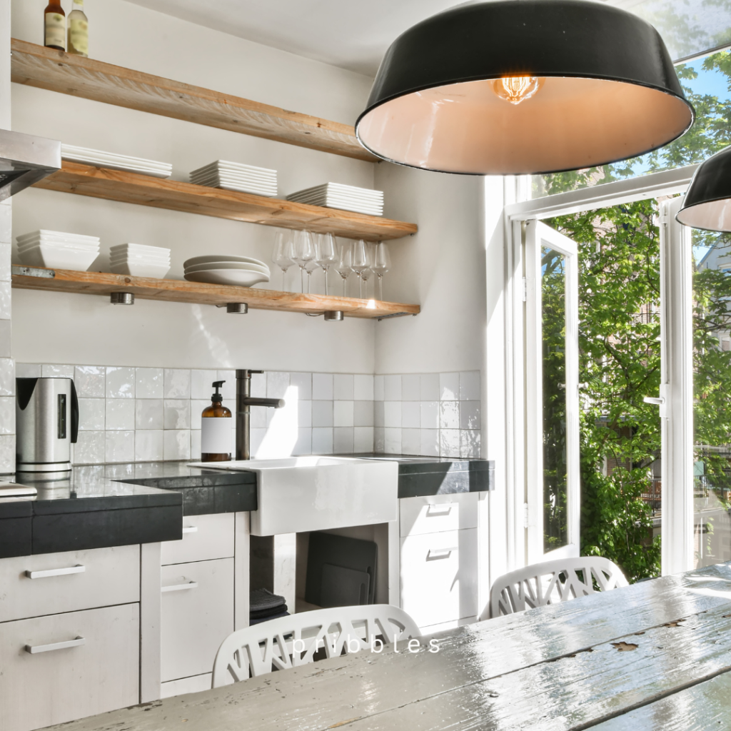 small kitchen organization