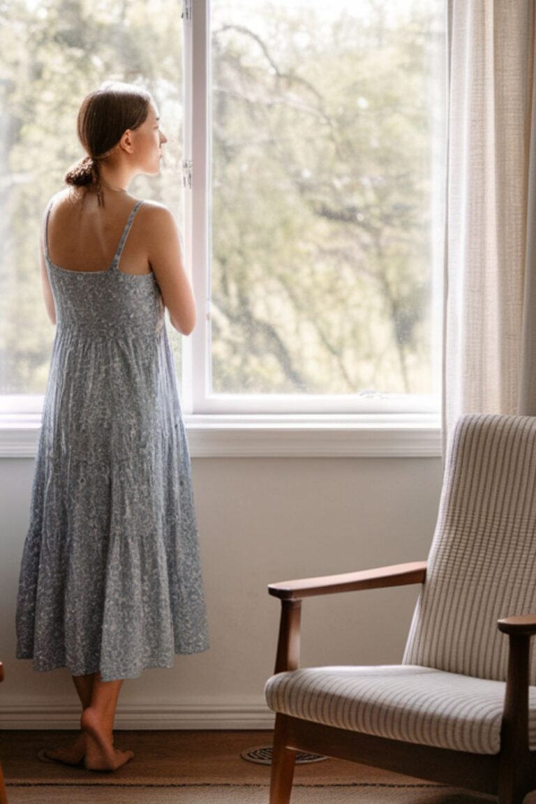First Trimester Outfits: What to Wear When You’re Newly Pregnant