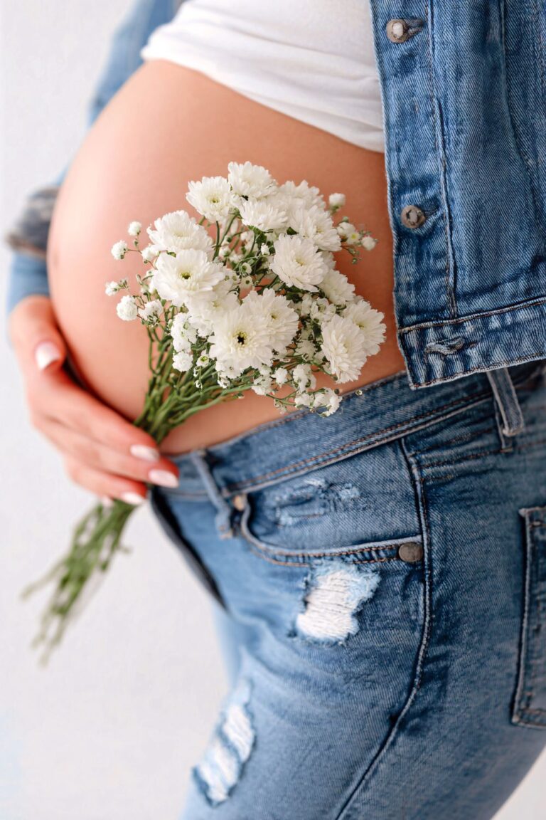 Cute Maternity Outfits That’ll Make You Feel Adorable (Even on the Puffy Days)