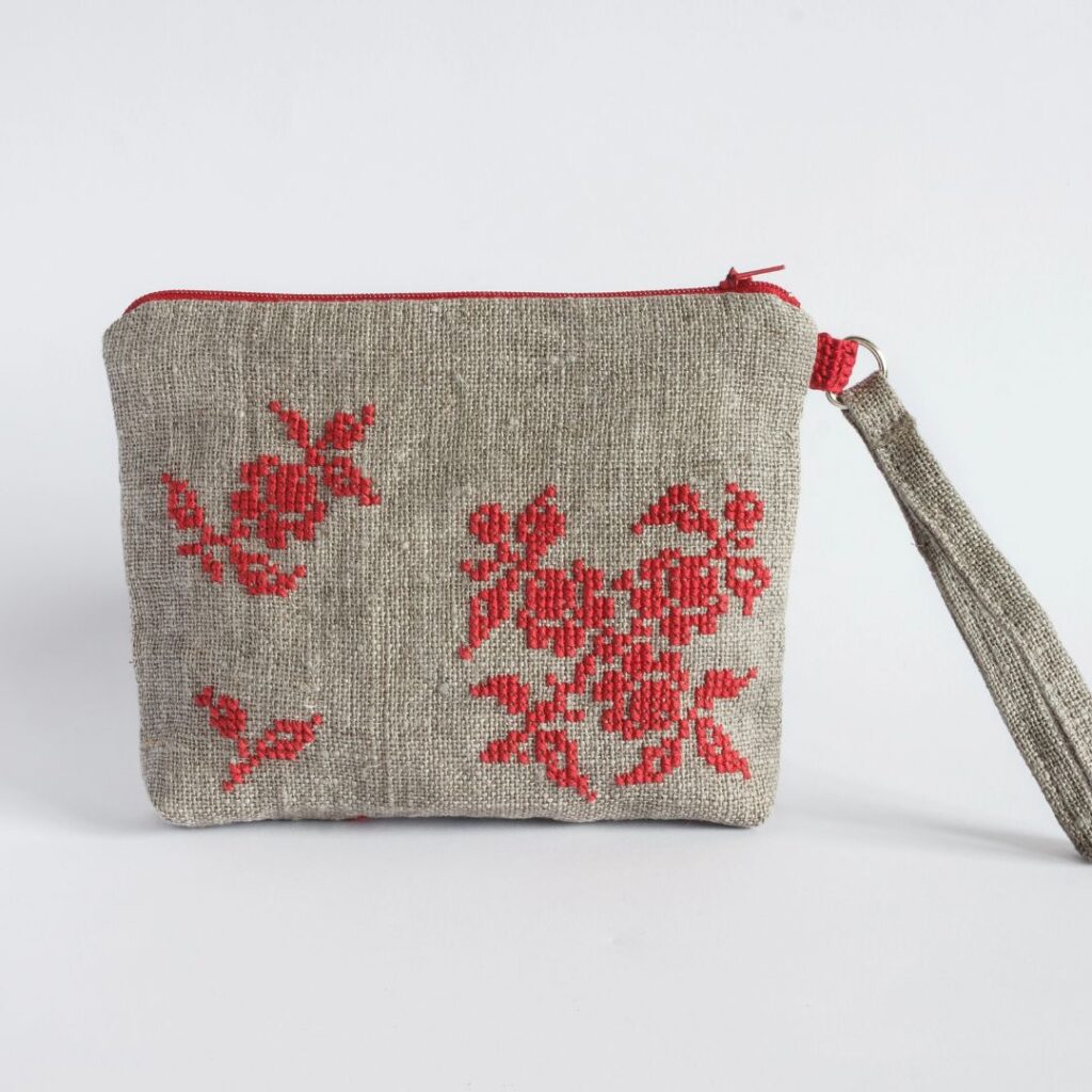 zipper pouch