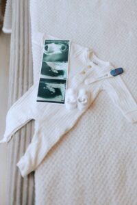 Valentine’s Baby Announcement Ideas That Are Sweet, Creative, and Full of Love